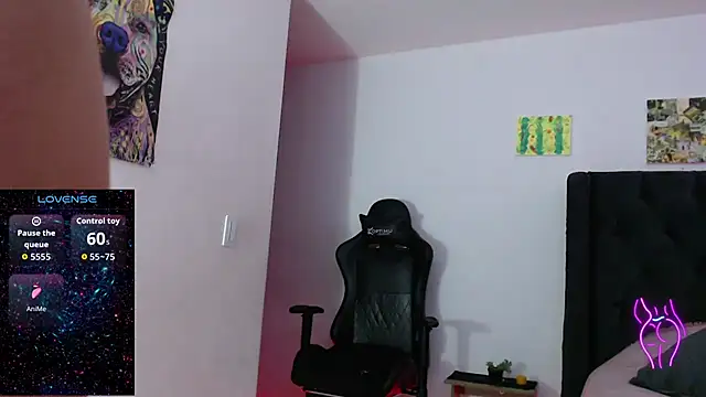 Snapshot of Fleurmeyer79 chatting on September 8, 2:38 pm Fleurmeyer79 online show from September 8, 2:38 pm