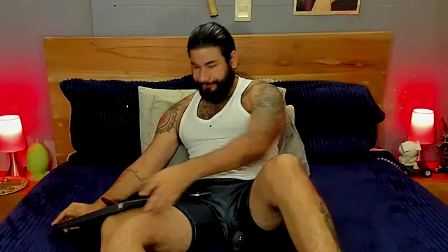 Prometeo-grizzly online show from October 17, 9:56 am