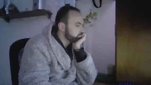 Snapshot of joaodias_97 chatting on December 5, 9:50 pm joaodias 97 online show from December 5, 9:50 pm