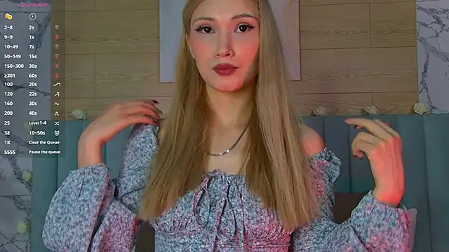 CarolReeves online show from March 14, 9:24 am