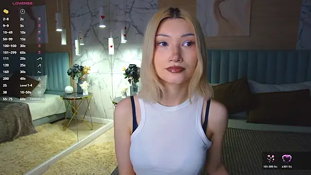 CarolReeves online show from March 18, 4:54 pm