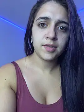 Alicia Ruiz online show from February 10, 6:01 pm