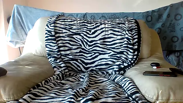 Snapshot of Namastedaddy85 chatting on February 4, 1:59 pm Namastedaddy85 online show from February 4, 1:59 pm