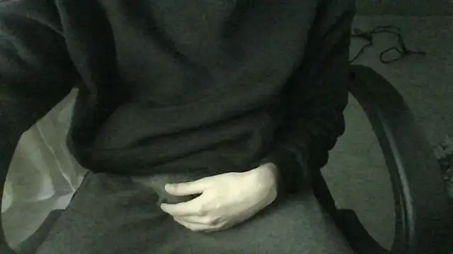 FranciCazzone online show from December 4, 11:02 pm