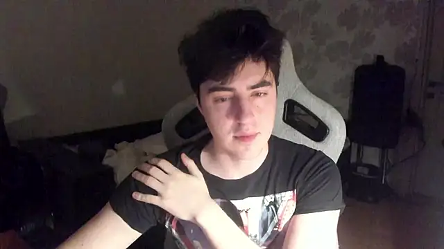 Knuckles17 online show from February 12, 1:28 pm