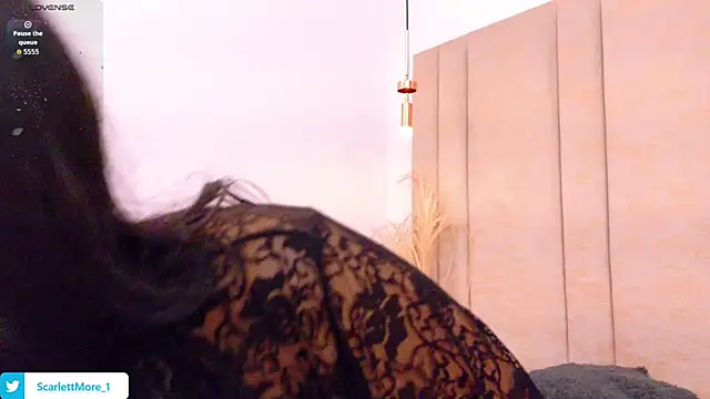 Snapshot of ScarlettMore chatting on November 12, 12:27 pm ScarlettMore online show from November 12, 12:27 pm