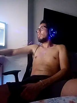 Mateusoliver7 online show from April 8, 11:48 pm