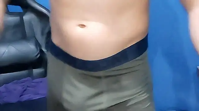 ElmaCannon online show from February 22, 1:57 pm