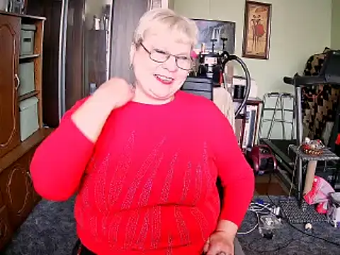 LOLA8888 online show from October 16, 11:11 am