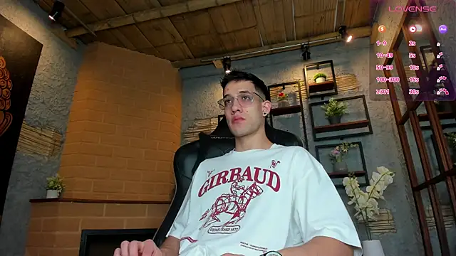 alexgiraldo  online show from January 26, 11:17 am