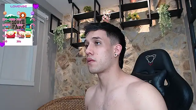 alexgiraldo  online show from January 29, 9:17 pm