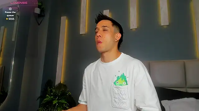 alexgiraldo  online show from February 6, 11:21 am