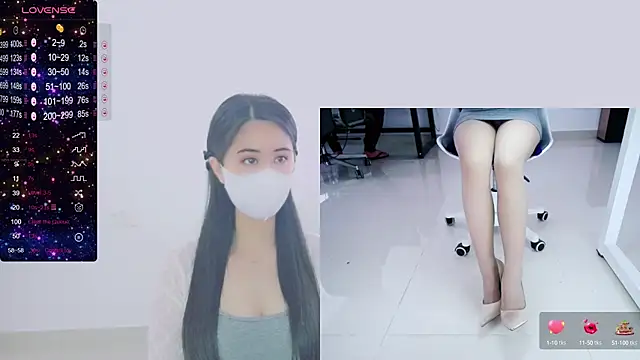 Snapshot of tt50256 chatting on March 22, 5:28 am tt50256 online show from March 22, 5:28 am