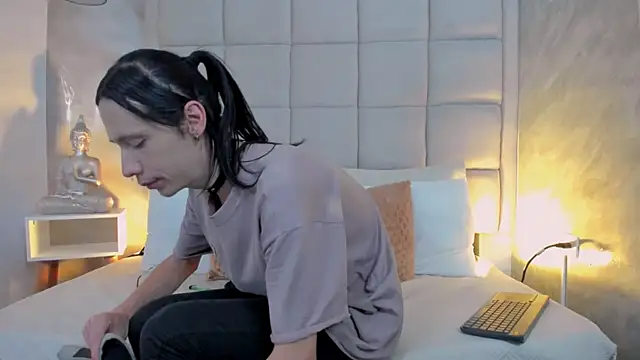 Hecatee 77 online show from September 16, 7:37 pm