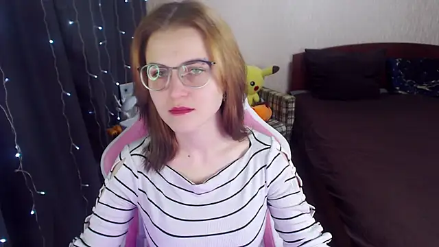 MissBrightShine online show from February 8, 9:56 am