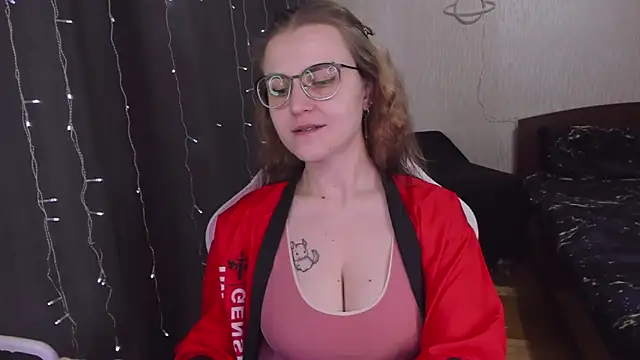 MissBrightShine online show from March 15, 11:51 am