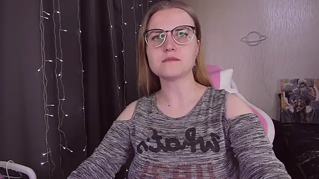 MissBrightShine online show from September 16, 10:27 am