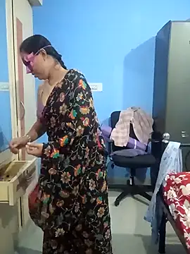 Snapshot of SANJU5888 chatting on November 20, 2:39 pm SANJU5888 online show from November 20, 2:39 pm