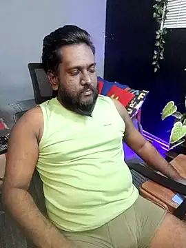 Rayansmith  online show from October 14, 9:59 pm