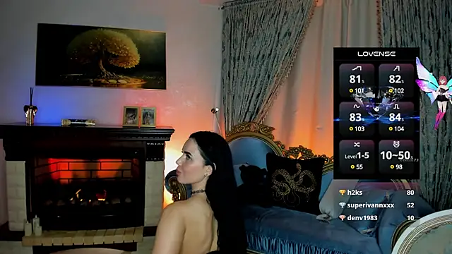 Snapshot of Black-Mamba- chatting on December 13, 4:49 pm Black-Mamba- online show from December 13, 4:49 pm
