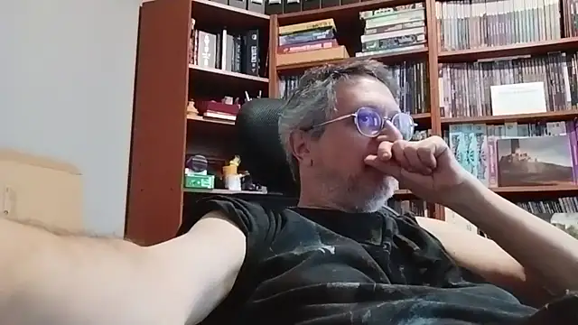 Snapshot of Mandra_is_a_whore chatting on September 20, 5:25 pm Mandra is a whore online show from September 20, 5:25 pm