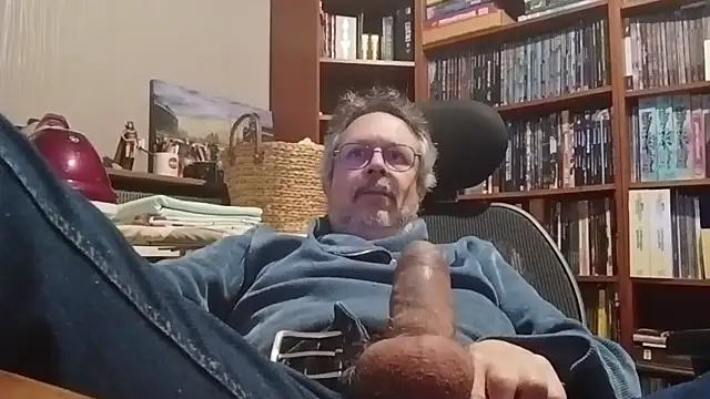 Snapshot of Mandra_is_a_whore chatting on October 17, 9:50 pm Mandra is a whore online show from October 17, 9:50 pm