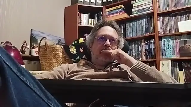 Snapshot of Mandra_is_a_whore chatting on October 25, 10:04 pm Mandra is a whore online show from October 25, 10:04 pm