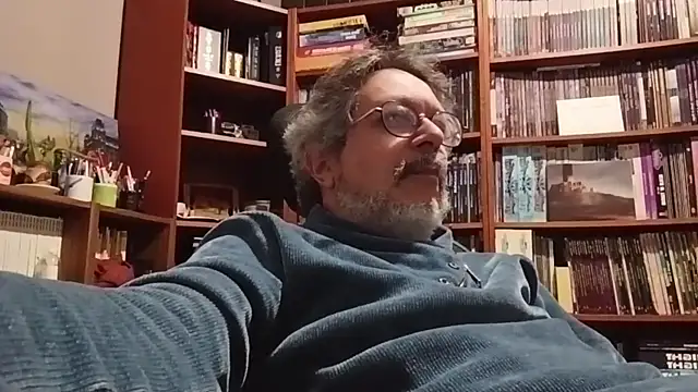 Snapshot of Mandra_is_a_whore chatting on November 12, 10:20 pm Mandra is a whore online show from November 12, 10:20 pm