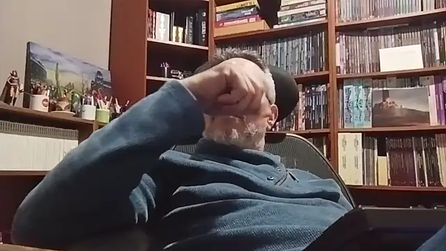 Snapshot of Mandra_is_a_whore chatting on November 18, 10:47 pm Mandra is a whore online show from November 18, 10:47 pm