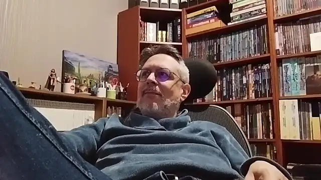 Snapshot of Mandra_is_a_whore chatting on November 21, 10:19 pm Mandra is a whore online show from November 21, 10:19 pm