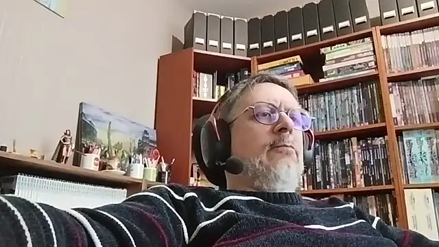 Snapshot of Mandra_is_a_whore chatting on November 27, 10:28 am Mandra is a whore online show from November 27, 10:28 am