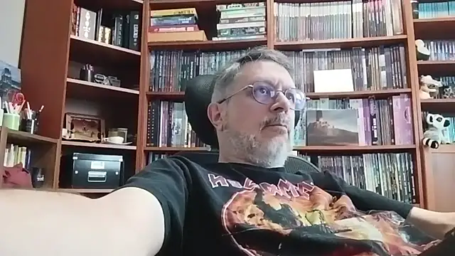 Snapshot of Mandra_is_a_whore chatting on November 29, 11:35 am Mandra is a whore online show from November 29, 11:35 am