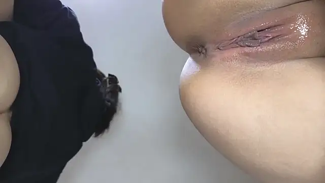 MIYAMOTO MARINA online show from February 18, 2:59 pm