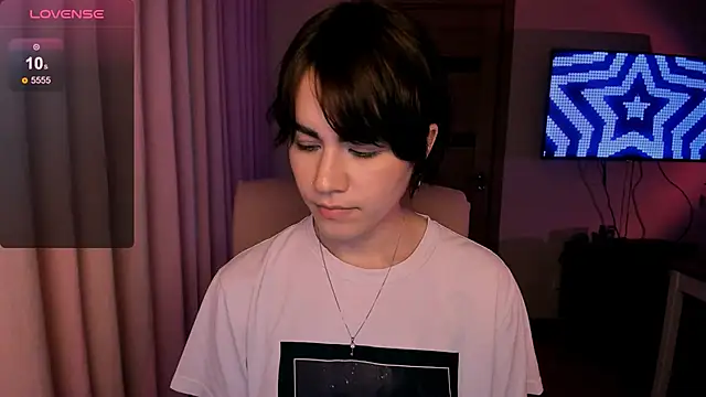 Snapshot of _selectrra chatting on January 22, 2:35 pm selectrra online show from January 22, 2:35 pm