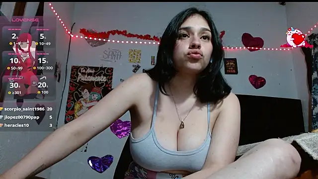 Snapshot of Saray_extrovert_ chatting on September 16, 5:52 am Saray extrovert online show from September 16, 5:52 am