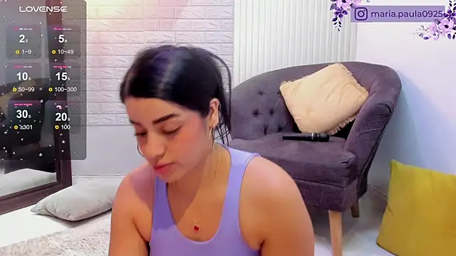 Snapshot of Paula_Desousa chatting on January 14, 12:43 am Paula Desousa online show from January 14, 12:43 am