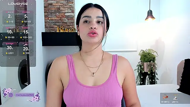 Snapshot of Paula_Desousa chatting on January 29, 7:43 pm Paula Desousa online show from January 29, 7:43 pm