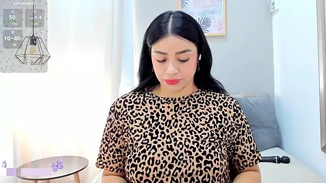 Snapshot of Paula_Desousa chatting on February 22, 7:36 pm Paula Desousa online show from February 22, 7:36 pm