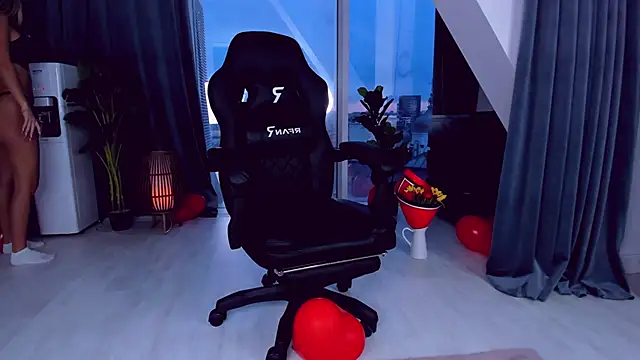 SpoilM3Mor3 online show from March 18, 4:04 pm