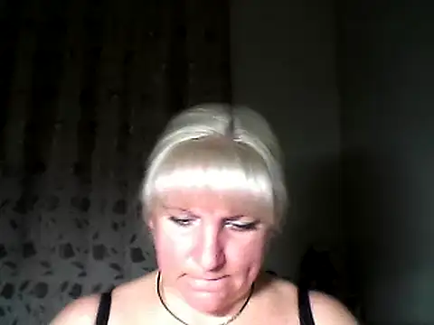 Snapshot of MeilomaWesa chatting on December 24, 2:54 pm MeilomaWesa online show from December 24, 2:54 pm