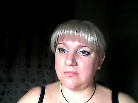 Snapshot of MeilomaWesa chatting on December 29, 10:14 pm MeilomaWesa online show from December 29, 10:14 pm