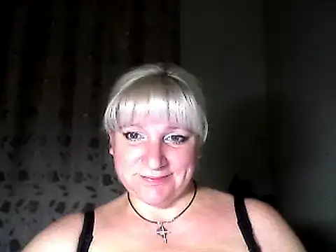 Snapshot of MeilomaWesa chatting on January 3, 7:18 pm MeilomaWesa online show from January 3, 7:18 pm