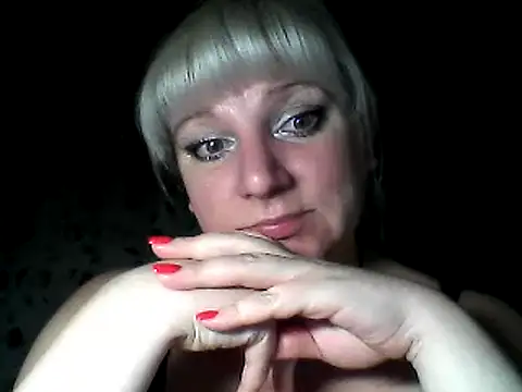 Snapshot of MeilomaWesa chatting on January 4, 8:48 pm MeilomaWesa online show from January 4, 8:48 pm