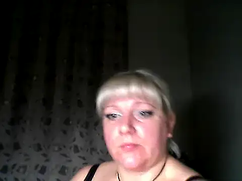 Snapshot of MeilomaWesa chatting on January 9, 6:57 pm MeilomaWesa online show from January 9, 6:57 pm