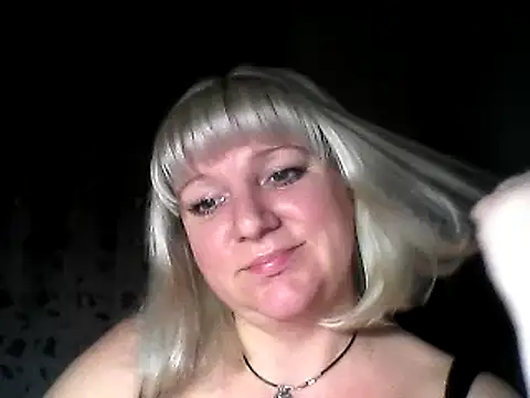 Snapshot of MeilomaWesa chatting on January 15, 2:13 pm MeilomaWesa online show from January 15, 2:13 pm