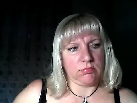 Snapshot of MeilomaWesa chatting on January 18, 12:47 pm MeilomaWesa online show from January 18, 12:47 pm