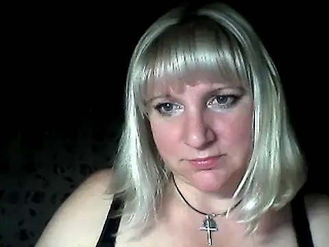 Snapshot of MeilomaWesa chatting on January 20, 10:26 pm MeilomaWesa online show from January 20, 10:26 pm