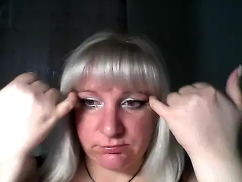 Snapshot of MeilomaWesa chatting on January 29, 9:55 am MeilomaWesa online show from January 29, 9:55 am