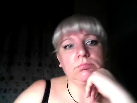 Snapshot of MeilomaWesa chatting on January 29, 2:32 pm MeilomaWesa online show from January 29, 2:32 pm