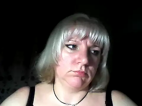 Snapshot of MeilomaWesa chatting on March 12, 8:31 pm MeilomaWesa online show from March 12, 8:31 pm